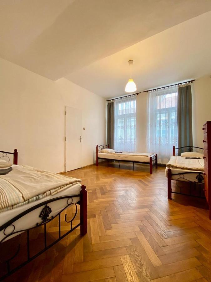 Spacious Cozy Apartments In Centre Praag Buitenkant foto