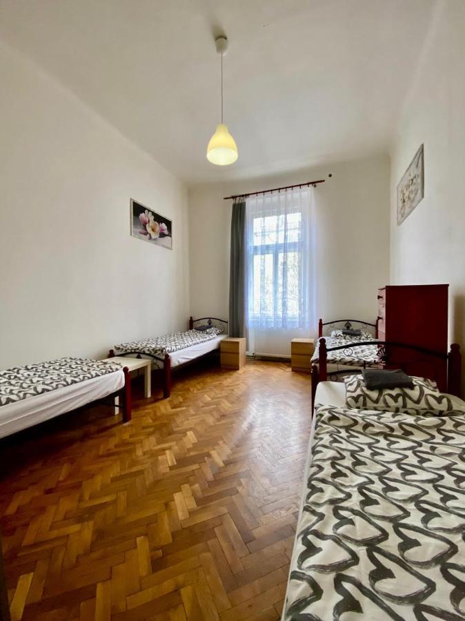 Spacious Cozy Apartments In Centre Praag Buitenkant foto