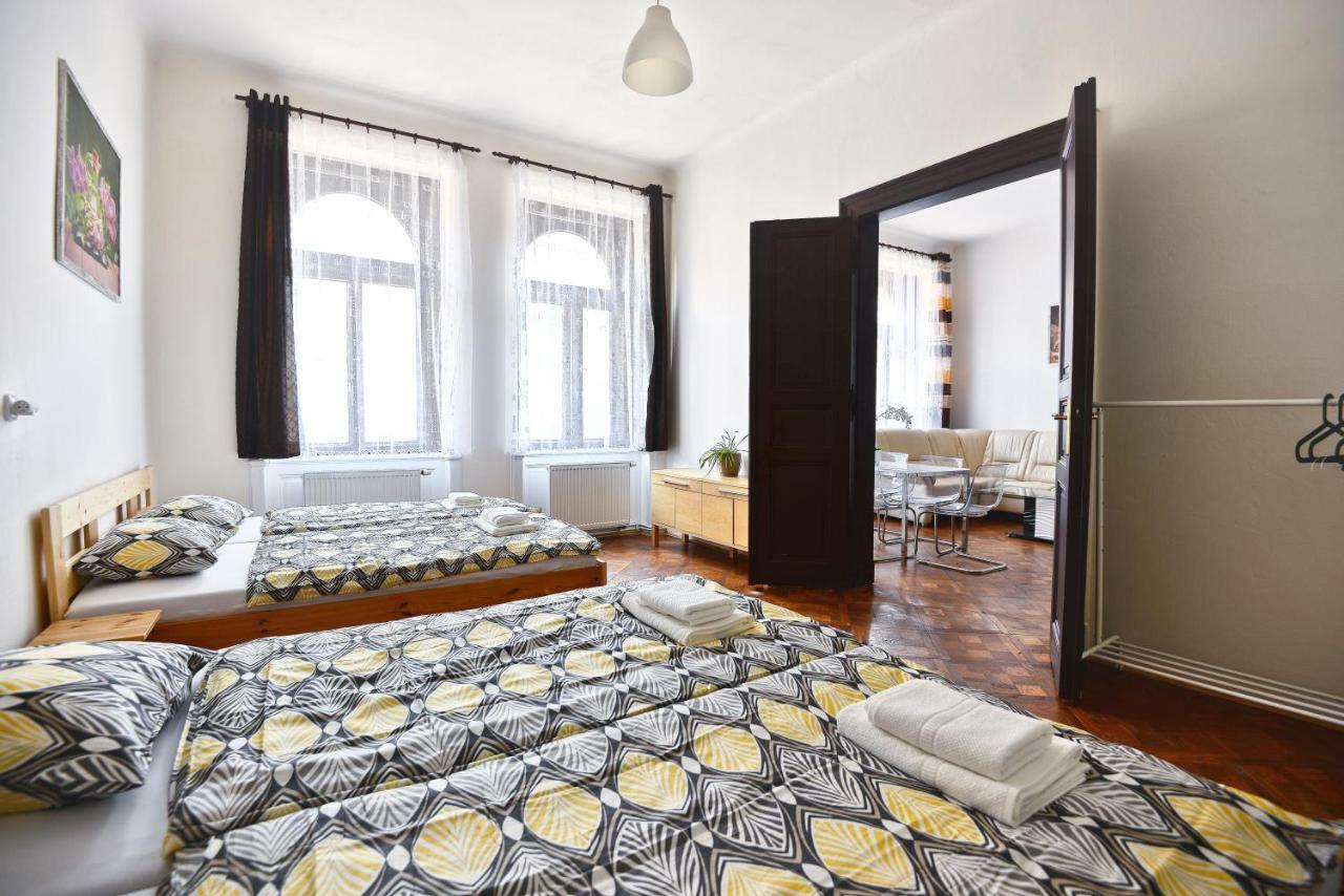 Spacious Cozy Apartments In Centre Praag Buitenkant foto