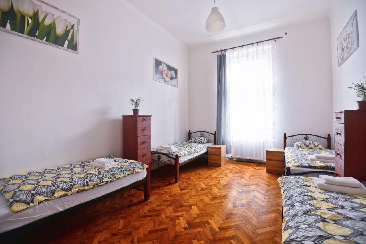 Spacious Cozy Apartments In Centre Praag Buitenkant foto