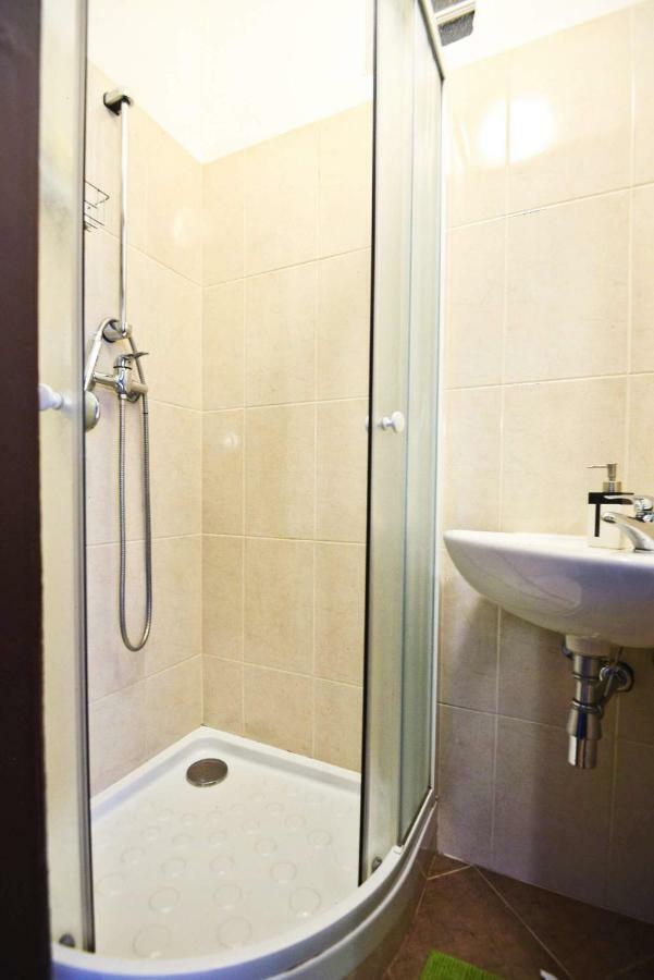 Spacious Cozy Apartments In Centre Praag Buitenkant foto